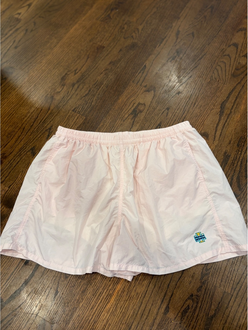 Tory Burch Pink athletic shorts with Logo Detail